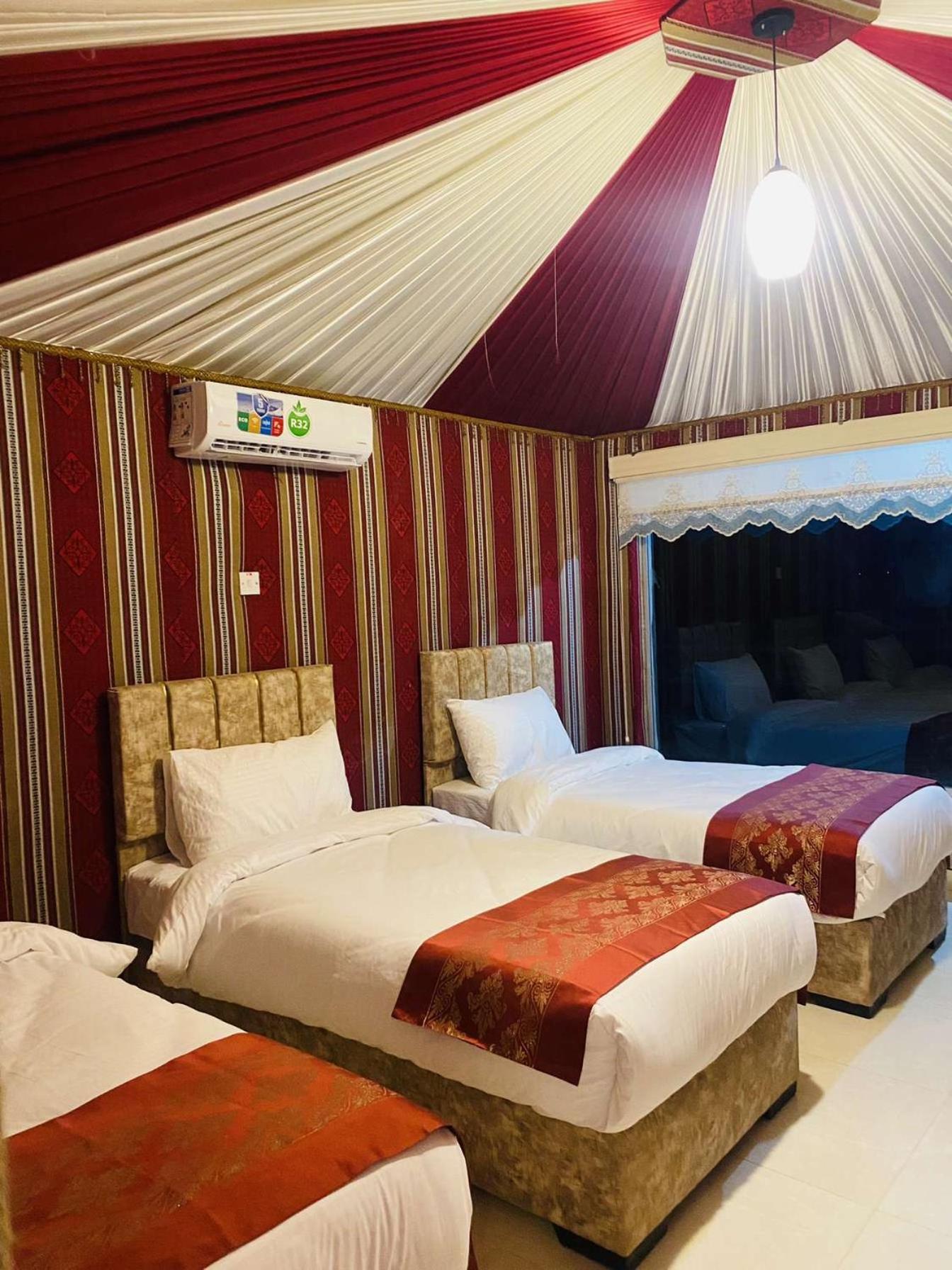 Wadi Rum Sky Camp Dış mekan fotoğraf
